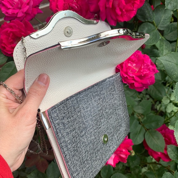 Floral mini purse - Picture 5 of 8